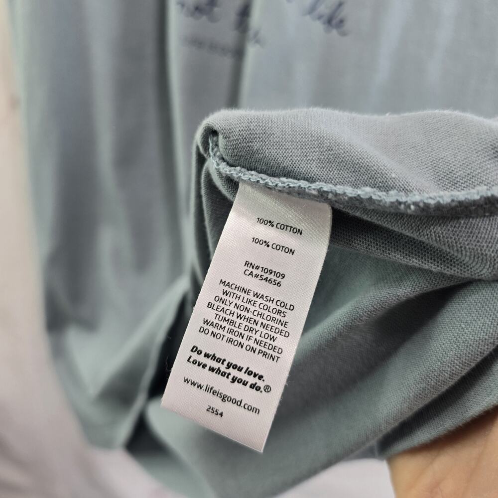 Life Is Good T Shirt Womens Medium Blue Pooh Piglet Short Crusher V Best Things - Picture 9 of 10